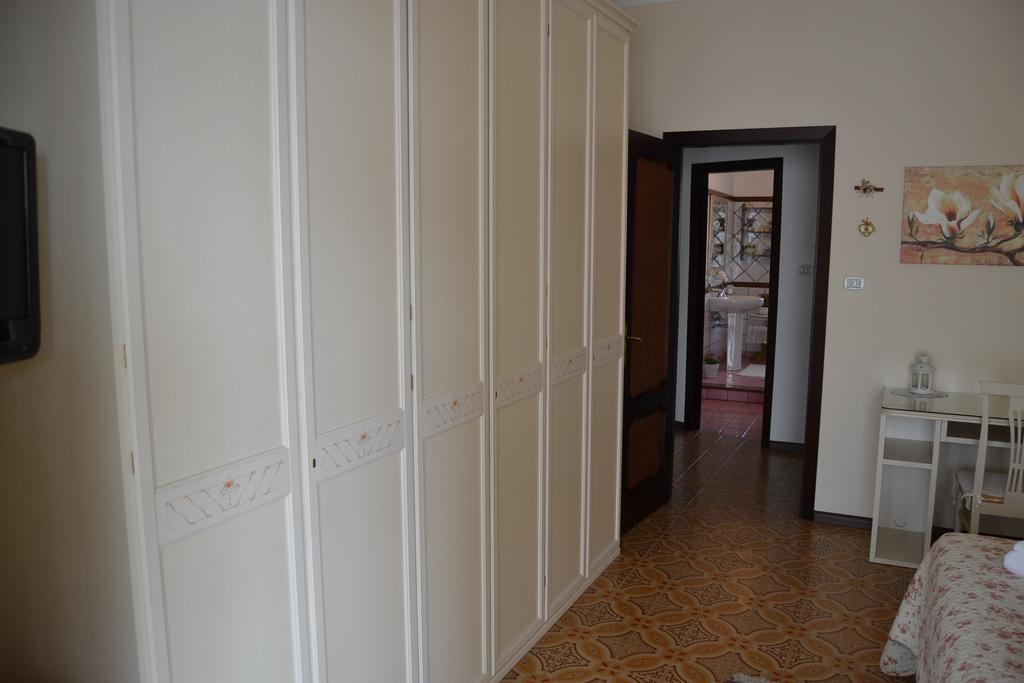 Bed & Breakfast Marena Sant'Agata Li Battiati Exterior photo