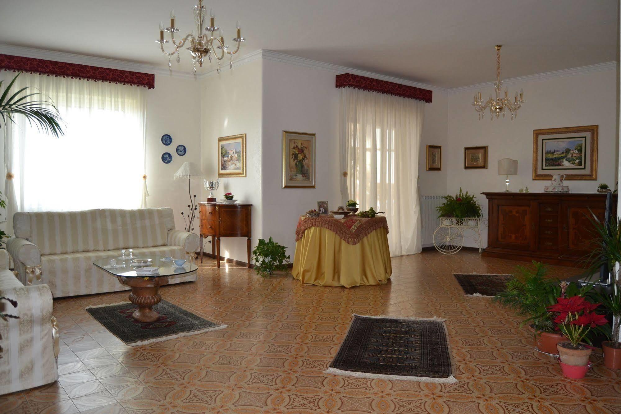 Bed & Breakfast Marena Sant'Agata Li Battiati Exterior photo