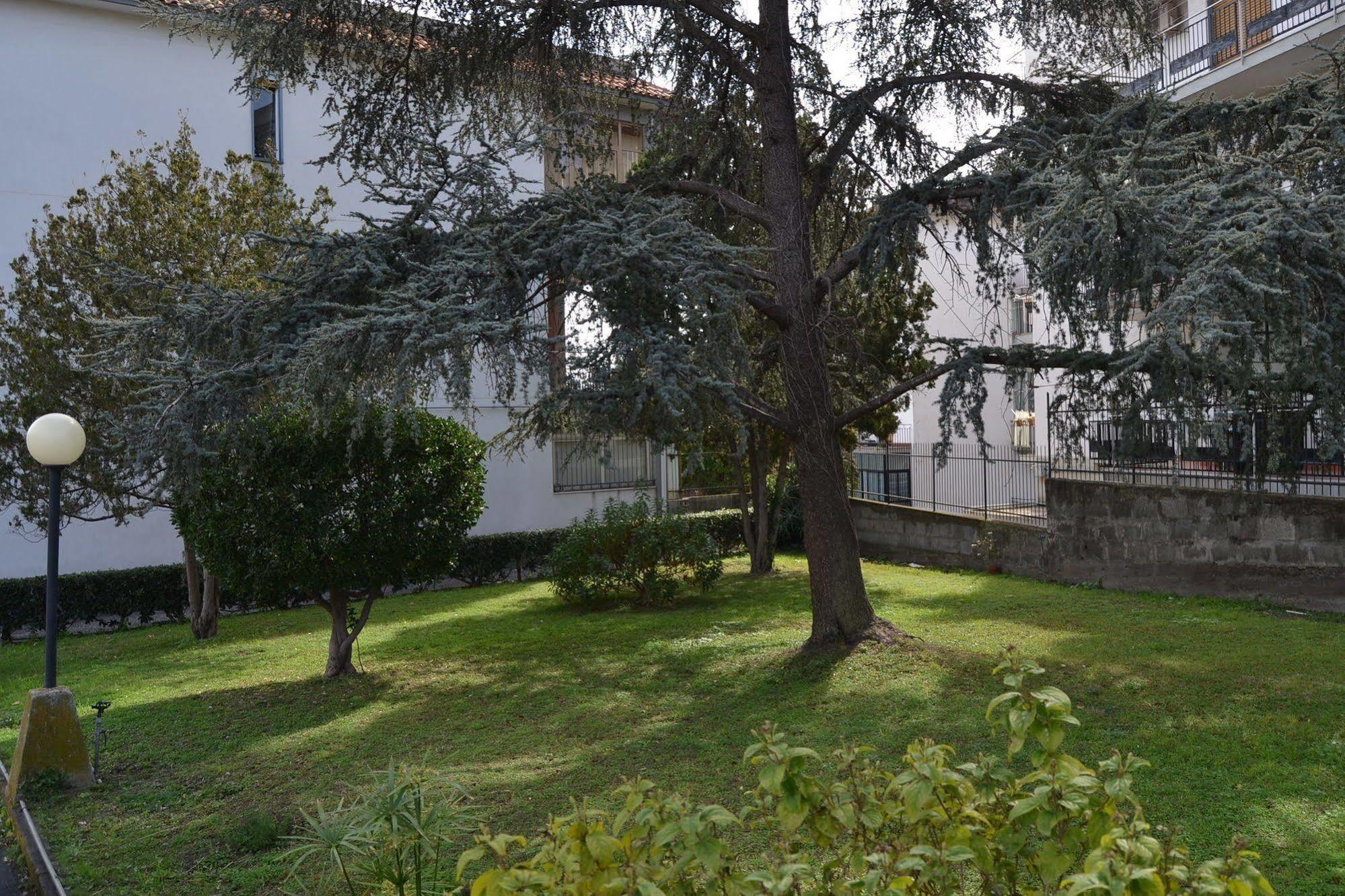 Bed & Breakfast Marena Sant'Agata Li Battiati Exterior photo